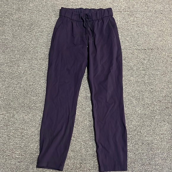 Lululemon on the fly joggers - Picture 1 of 1